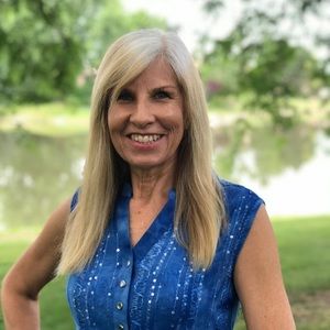 Meet your Posher, Janet